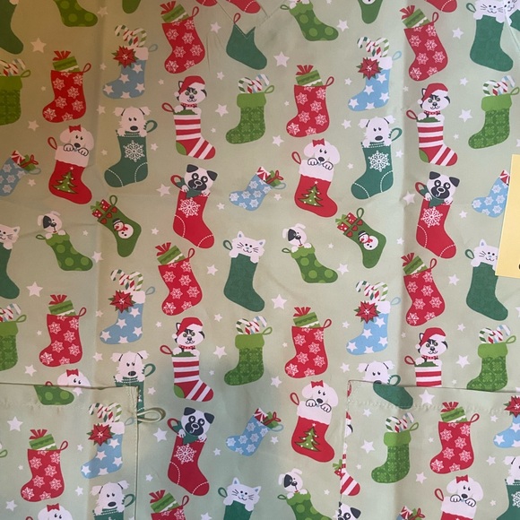 Cat and Dog Christmas Scrub Top - Green - Picture 3 of 3